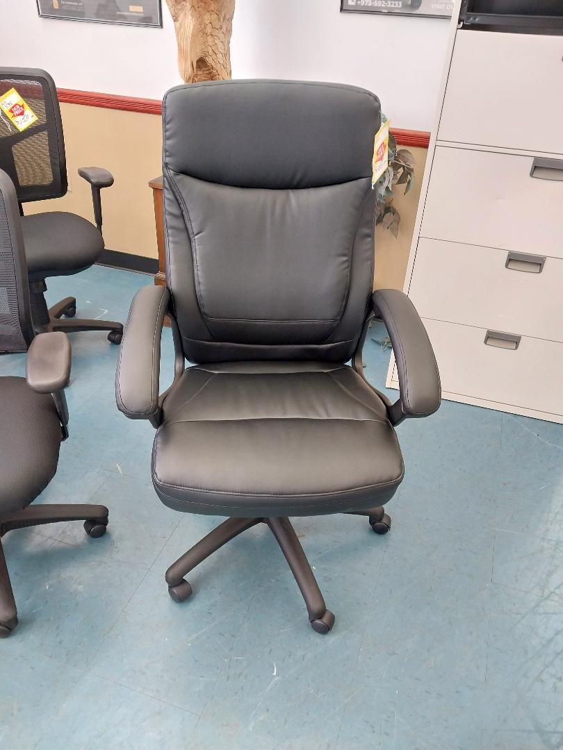 Executive High-Back Office Chair